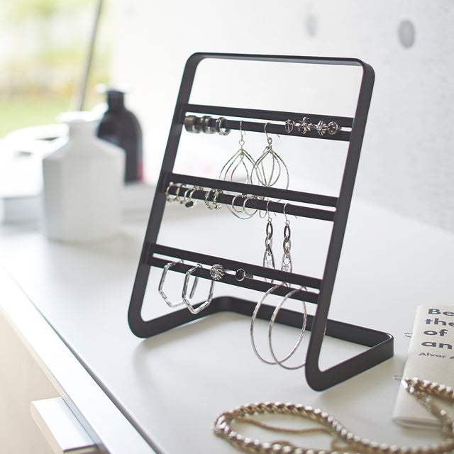 sieraden rek zwart